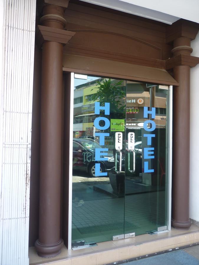 Best One Hotel Malacca Bagian luar foto