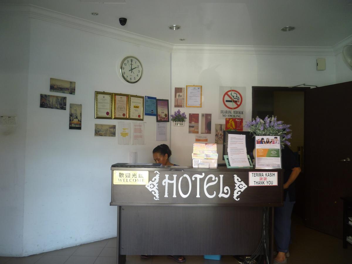 Best One Hotel Malacca Bagian luar foto