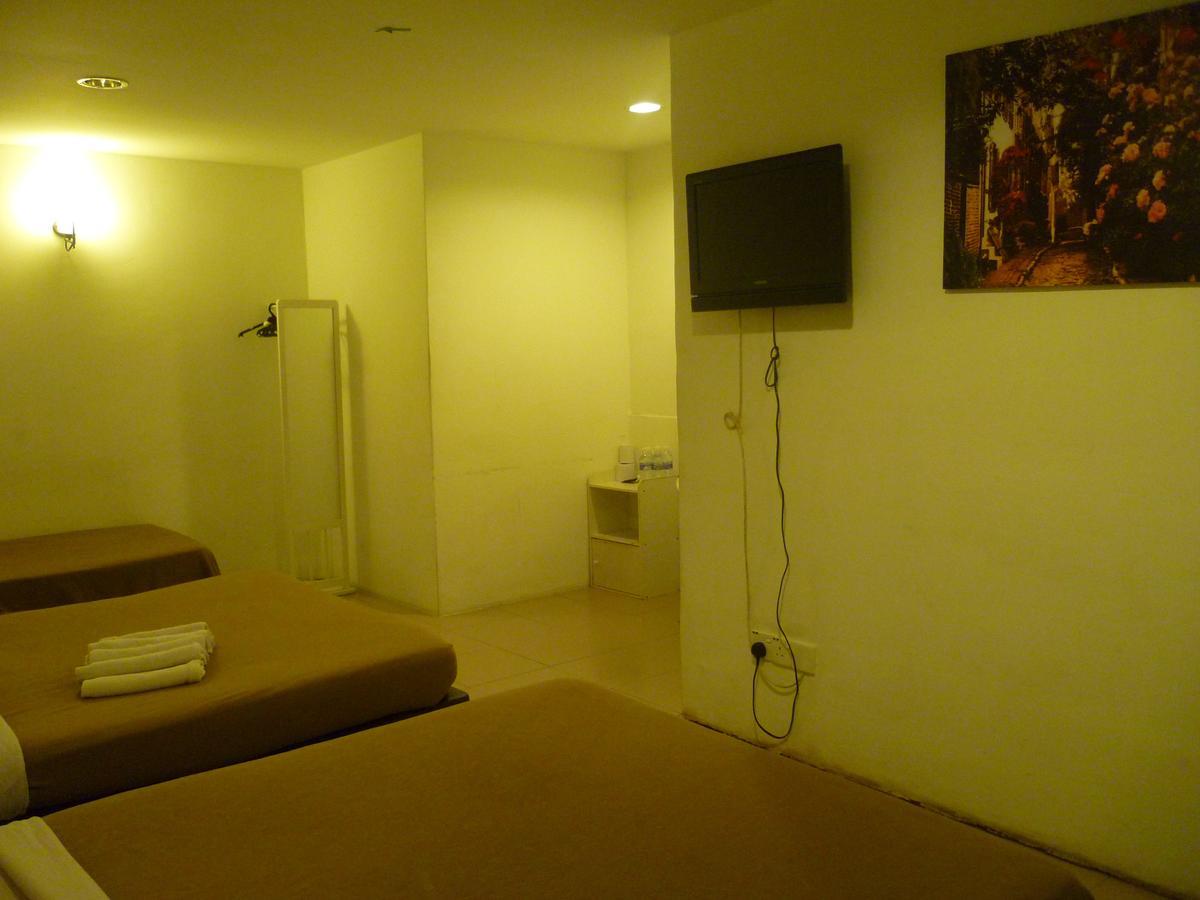 Best One Hotel Malacca Bagian luar foto